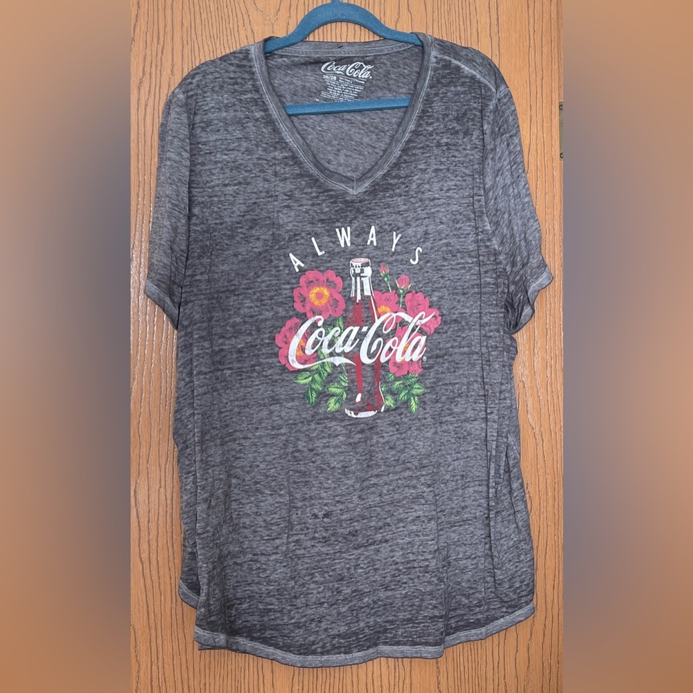 Coca-Cola Shirt size 26-28